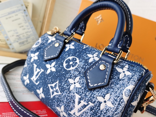 ルイヴィトンバッグ内部構造